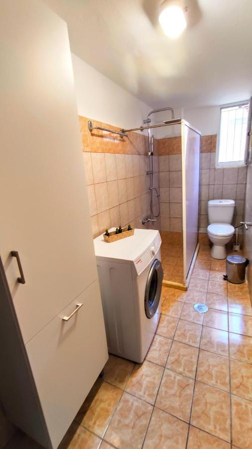Efessos Center Apartment Превеза Экстерьер фото